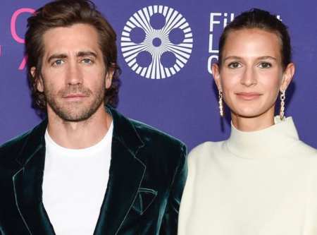 Jake Gyllenhaal with his girlfriend Jeannie Cadieu.